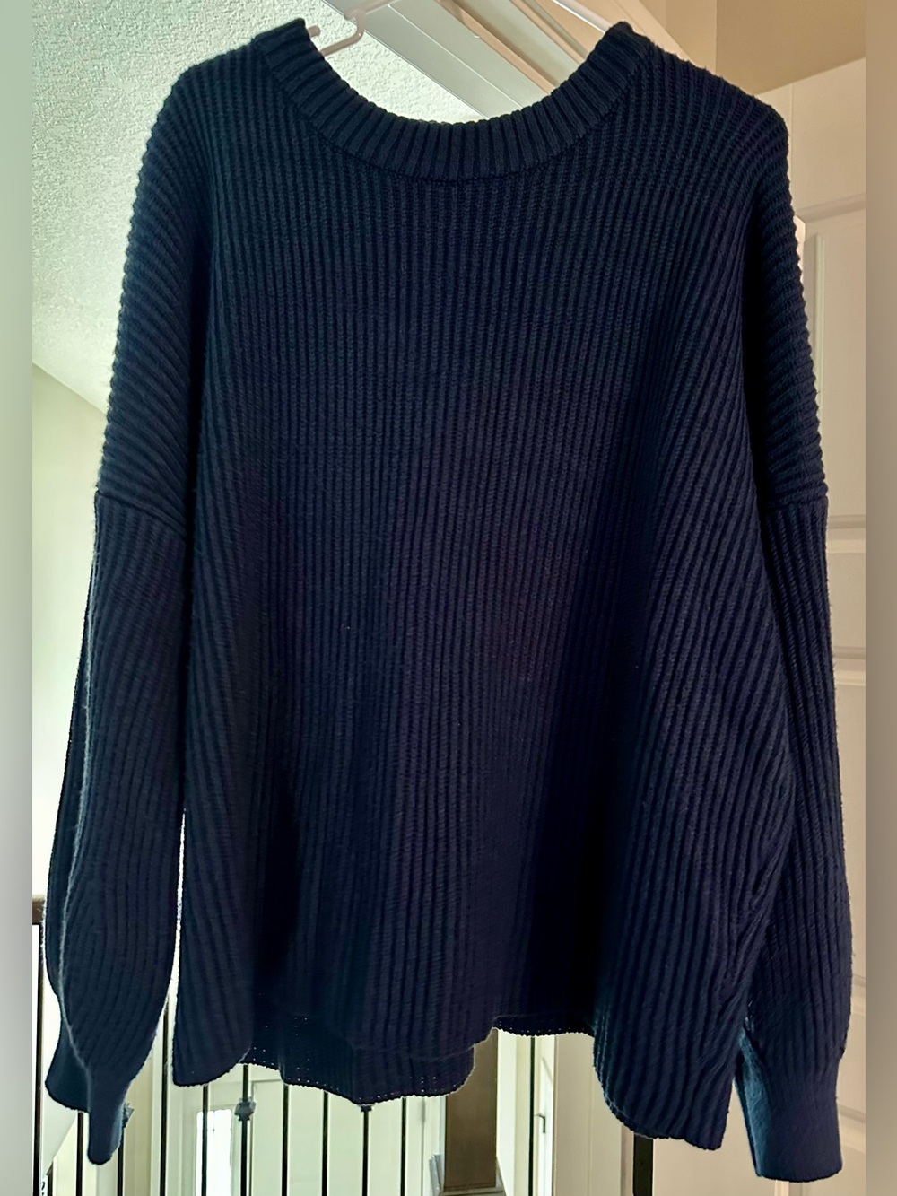 Lot of 3: 2 Hollister Long Sleeve Shirts & Boutique brand Large Navy Sweater|LG - Picture 3 of 3